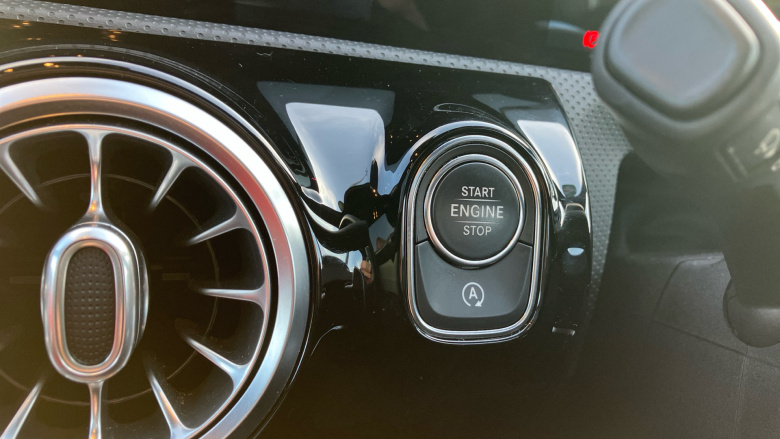 Mercedes-Benz CLA 220 AMG Line Premium Plus 4Matic 4dr Tip Auto Petrol Saloon